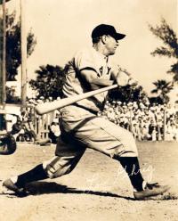 Lou Gehrig Vintage 8